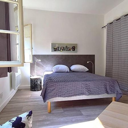 Ferienwohnung Charmant Et Lumineux Studio Intramuros Avignon Exterior foto